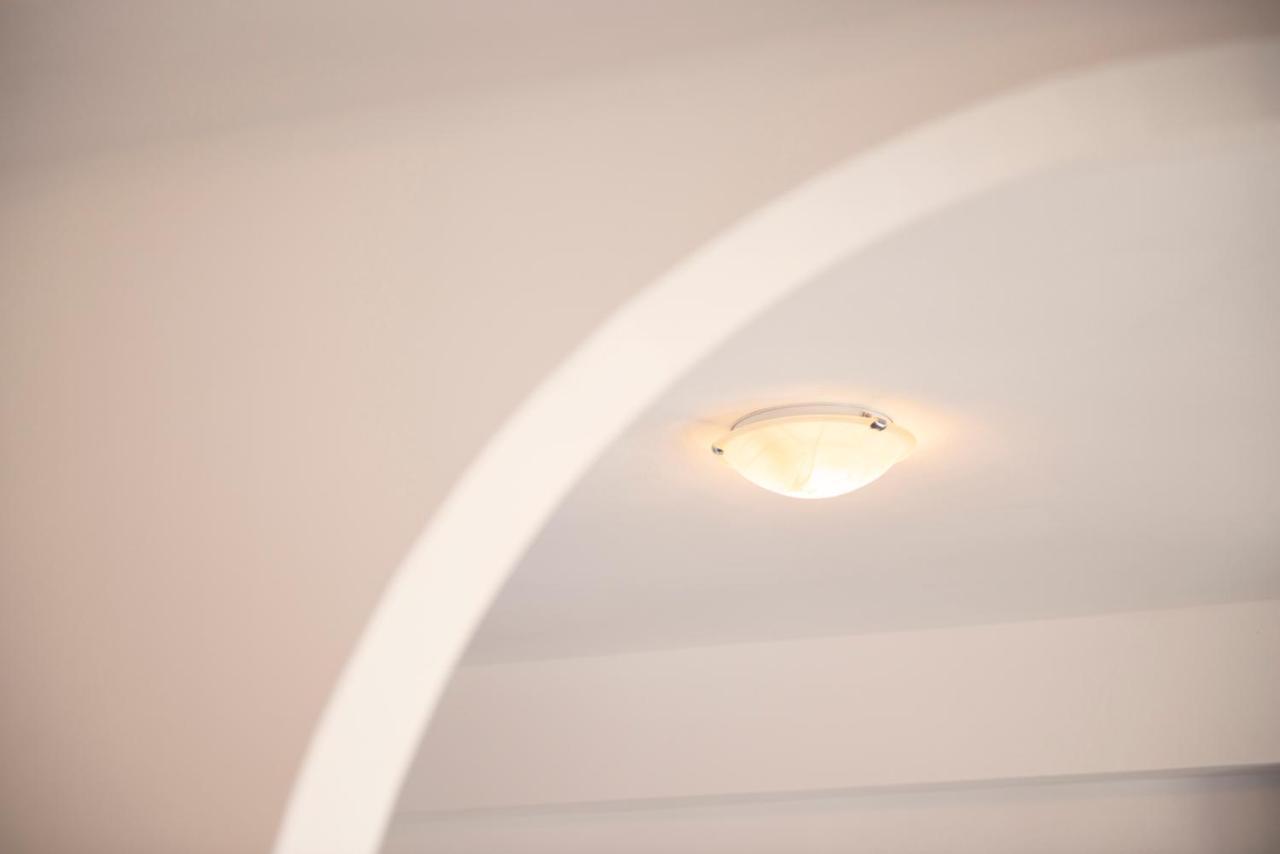 Central Apartment Тимишоара Екстериор снимка